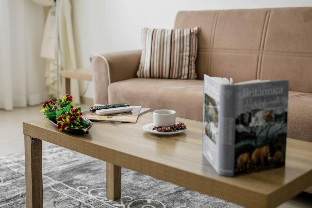 Book Me! 3 Bedroom Apartment Beach Front Abu Zabi Zewnętrze zdjęcie